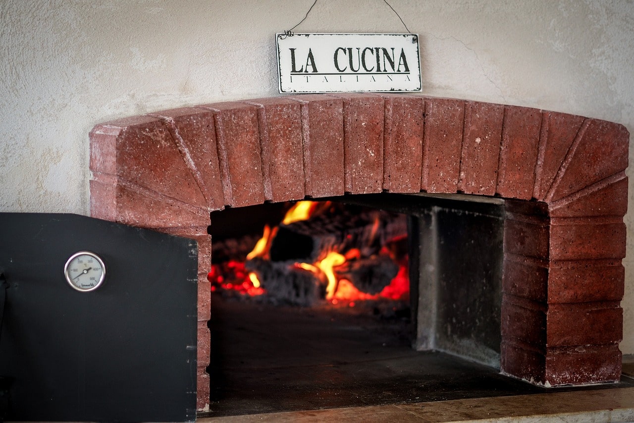 High-Quality Pizza Ovens and Grills Available in Lancaster, TX Premium Pizza Ovens and Grills in Lancaster, Texas
